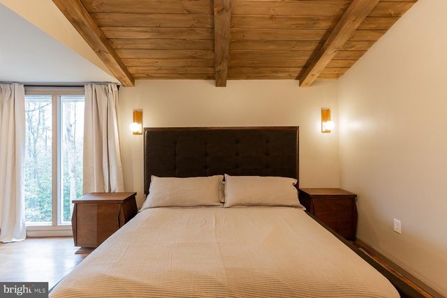 425 YALE AVE, Mt Gretna, PA 17064