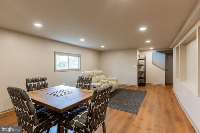 425 YALE AVE, Mt Gretna, PA 17064