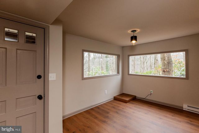 425 YALE AVE, Mt Gretna, PA 17064