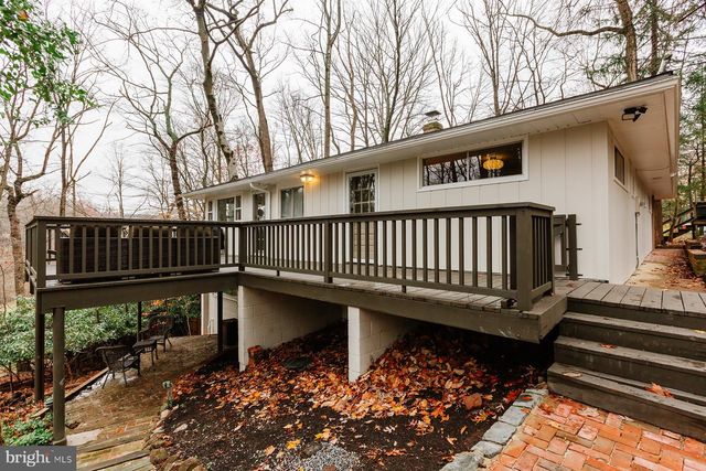 425 YALE AVE, Mt Gretna, PA 17064