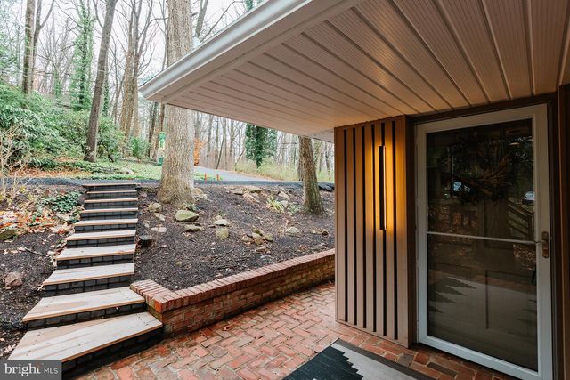 425 YALE AVE, Mt Gretna, PA 17064