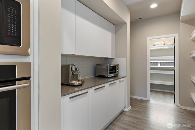 11574 Arrowhead Drive, Gig Harbor, WA 98332