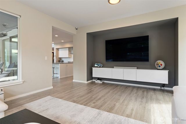 11574 Arrowhead Drive, Gig Harbor, WA 98332