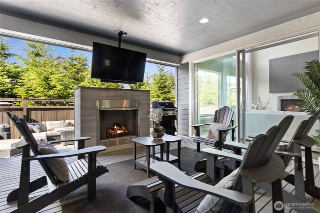 11574 Arrowhead Drive, Gig Harbor, WA 98332
