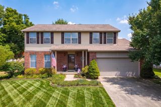 206 Oxford Drive SW, Pataskala, OH 43062