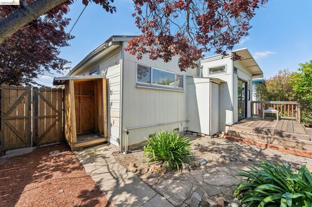 1672 67th Avenue, Oakland, CA 94621