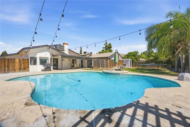 5113 Colonial, Bakersfield, CA 93308