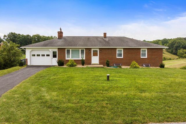 315 BALSLEY RD, Staunton, VA 24401