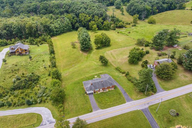 315 BALSLEY RD, Staunton, VA 24401