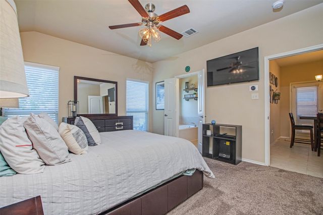 8905 Deadwood Lane, Aubrey, TX 76227