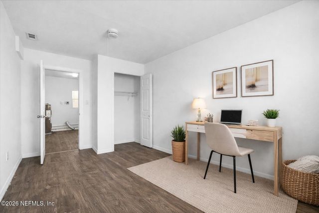 2205 COMMONWEALTH Avenue, Jacksonville, FL 32209