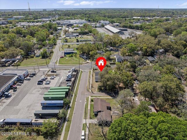 2205 COMMONWEALTH Avenue, Jacksonville, FL 32209
