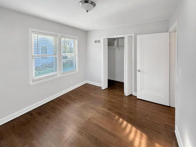 2401 Lincoln ROAD, Kenosha, WI 53143
