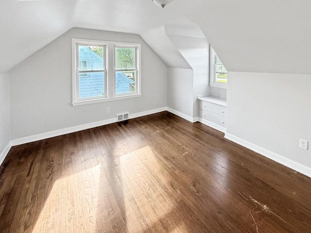 2401 Lincoln ROAD, Kenosha, WI 53143