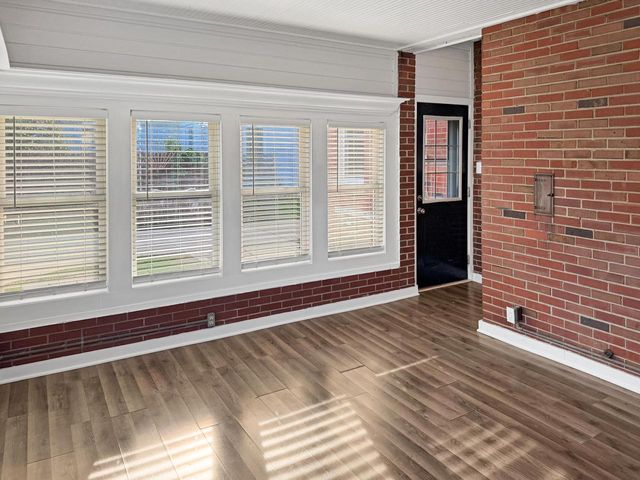 2401 Lincoln ROAD, Kenosha, WI 53143