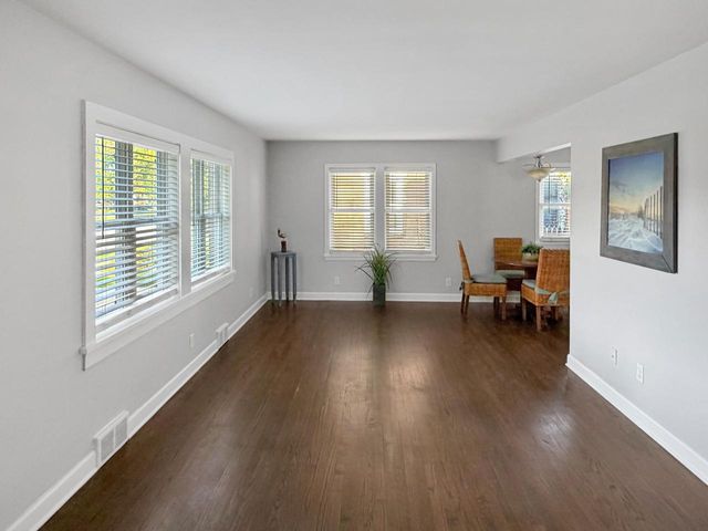 2401 Lincoln ROAD, Kenosha, WI 53143