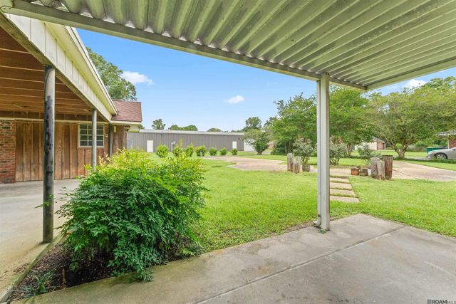 6667 Martin Dr, Zachary, LA 70791