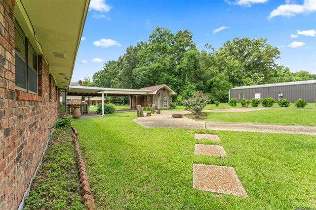 6667 Martin Dr, Zachary, LA 70791
