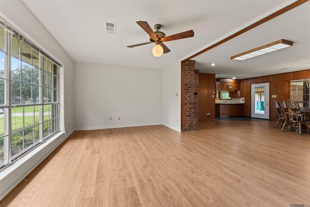 6667 Martin Dr, Zachary, LA 70791