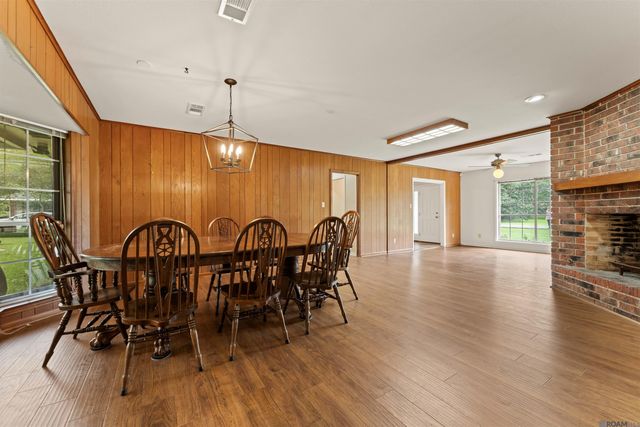 6667 Martin Dr, Zachary, LA 70791