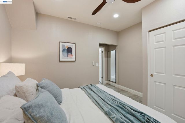 234 Bridgewater Rd, Hayward, CA 94544