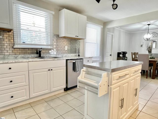 123 Hyde Circle, Mauldin, SC 29662