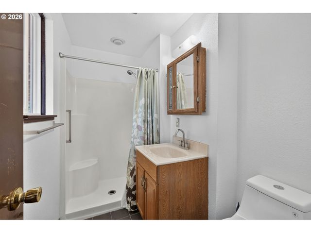 5615 Se 97TH Ave, Portland, OR 97266