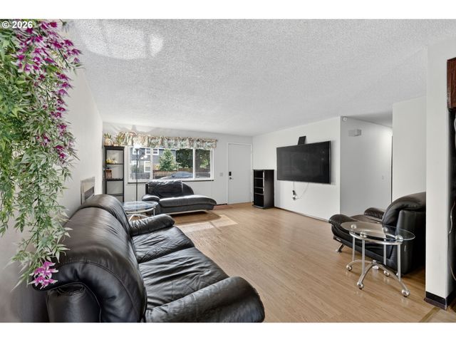 5615 Se 97TH Ave, Portland, OR 97266