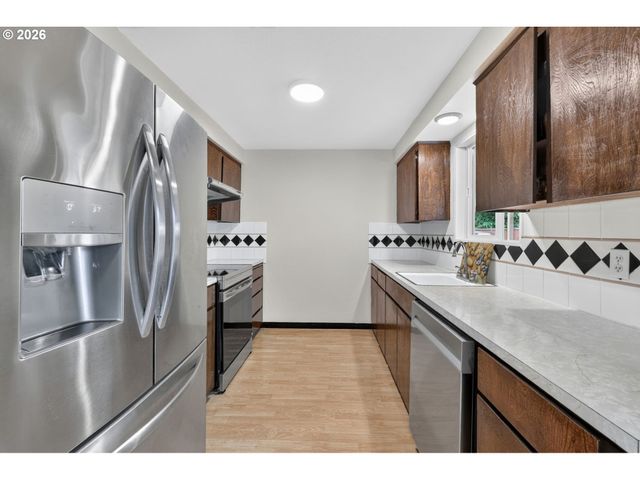 5615 Se 97TH Ave, Portland, OR 97266