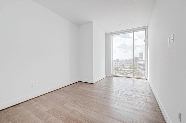 1711 Allen Parkway 1703, Houston, TX 77019