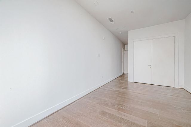 1711 Allen Parkway 1703, Houston, TX 77019