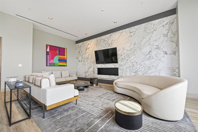 1711 Allen Parkway 1703, Houston, TX 77019