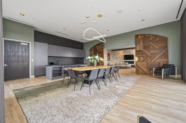 1711 Allen Parkway 1703, Houston, TX 77019