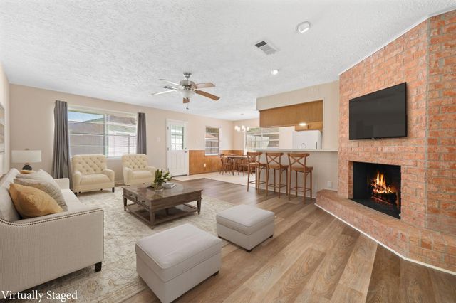 119 Ravenhead Drive, Houston, TX 77034