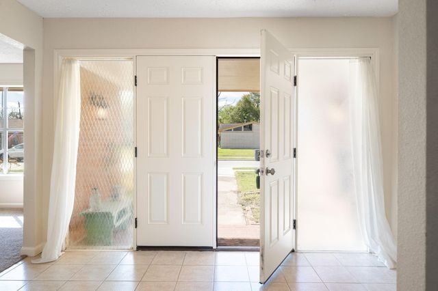 119 Ravenhead Drive, Houston, TX 77034