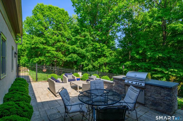 49 Middle River Road, Danbury, CT 06811