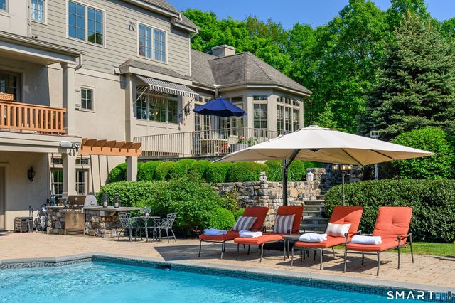 49 Middle River Road, Danbury, CT 06811