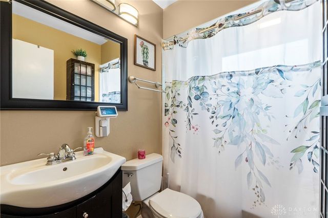 2416 Lorna Court, Dayton, OH 45420