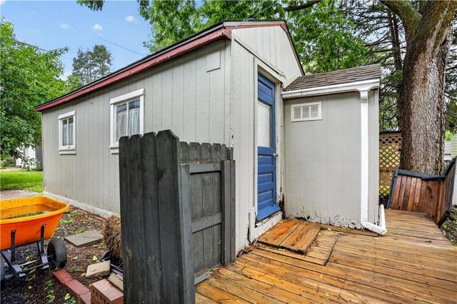 400 S Missouri Street, Liberty, MO 64068