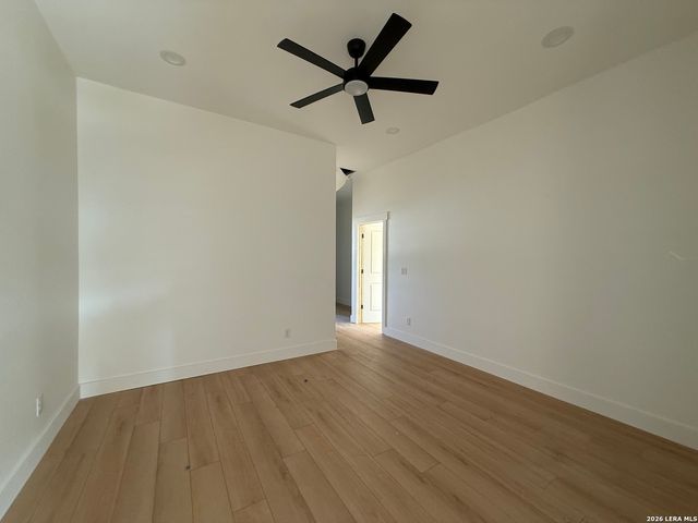 108 MAGNOLIA CIR, Boerne, TX 78006