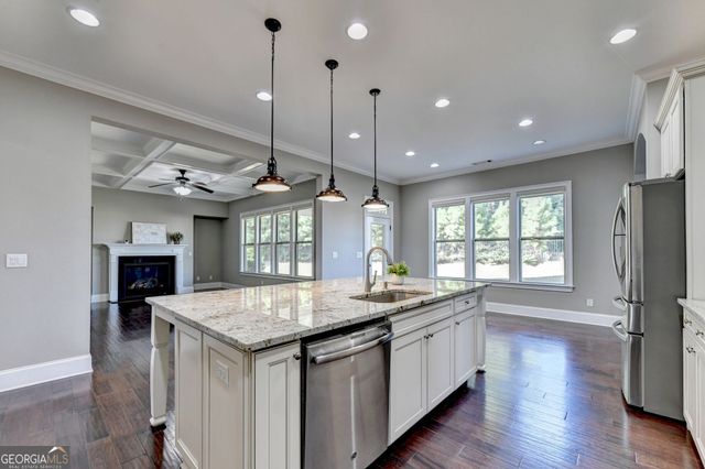 6050 Gallop Court, Suwanee, GA 30024