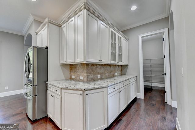 6050 Gallop Court, Suwanee, GA 30024