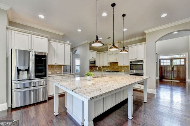 6050 Gallop Court, Suwanee, GA 30024