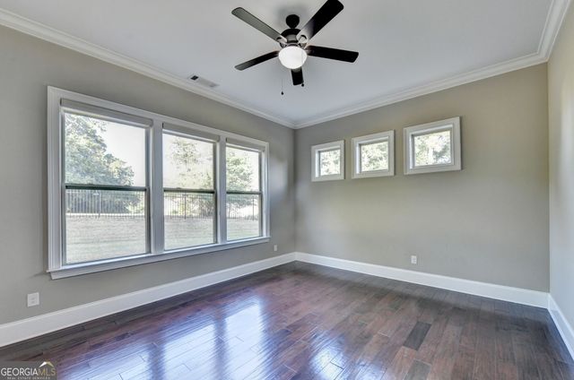 6050 Gallop Court, Suwanee, GA 30024