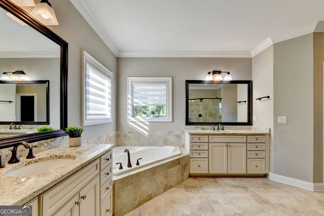 6050 Gallop Court, Suwanee, GA 30024