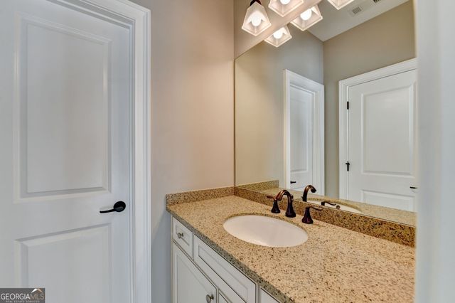 6050 Gallop Court, Suwanee, GA 30024