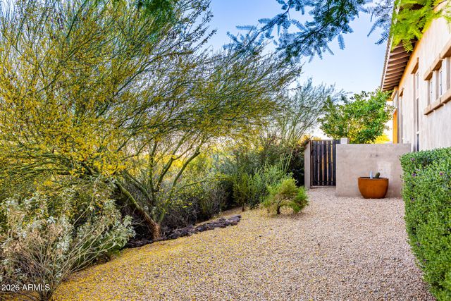 9935 E ADDY Way, Scottsdale, AZ 85262