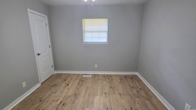 13801 Baucum Dr, North Little Rock, AR 72117