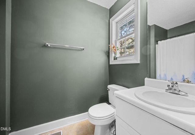 80 Spencers Gate Drive, Youngsville, NC 27596