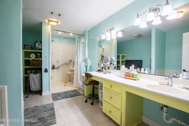 197 Lorman Lane, Madison, MS 39110